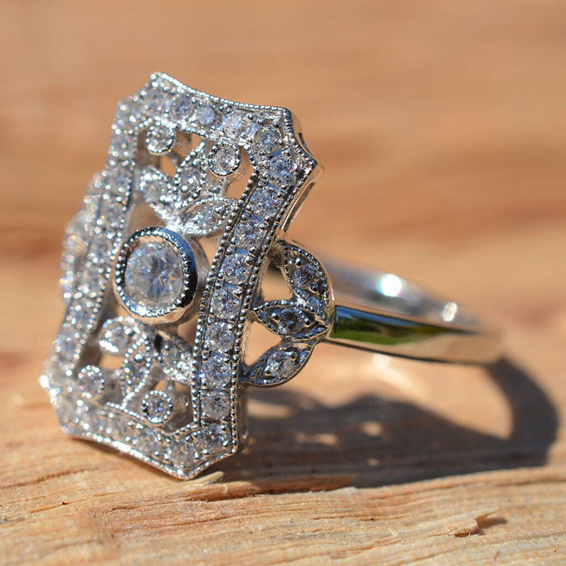 Design Hollow-out High-grade Ring