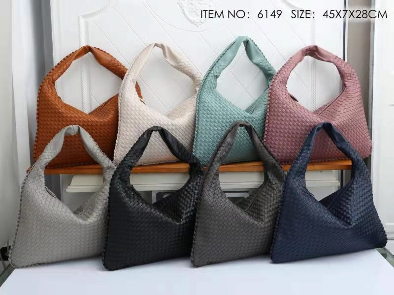 Factory Outlet Hand Woven Moon Bag Fashion Handheld One Shoulder Ladies Bag